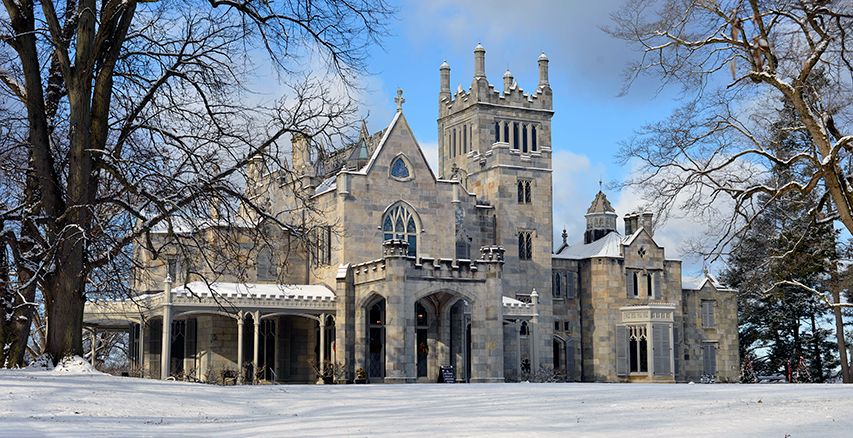 lyndhurst